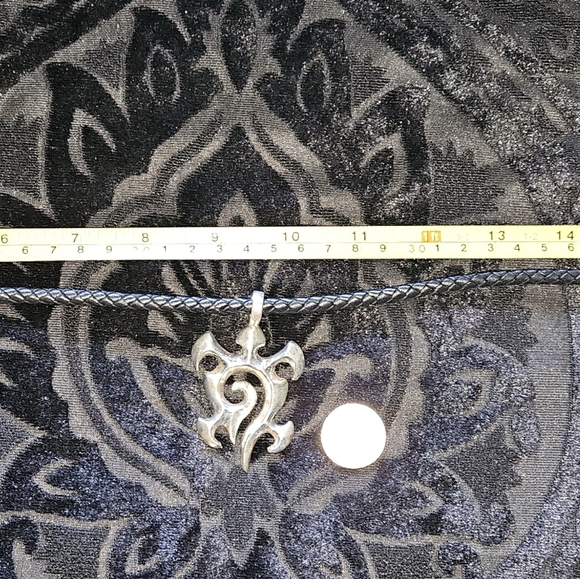 TRIBAL SON GOTHIC TORTOISE NECKLACE - Picture 4 of 5